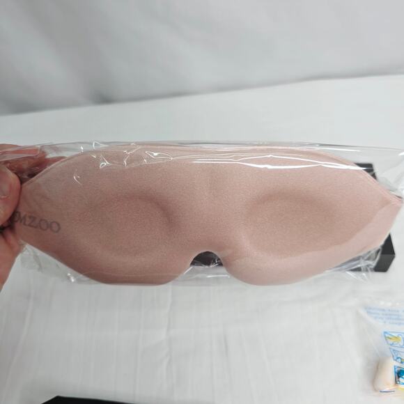 MZOO Sleep Mask for Side Sleeper Women Men, Eye Mask for Sleeping Light Blocking - Picture 2 of 11